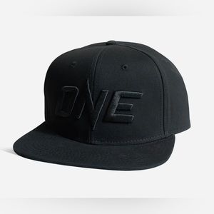 ONE BLACK LOGO SNAPBACK CAP